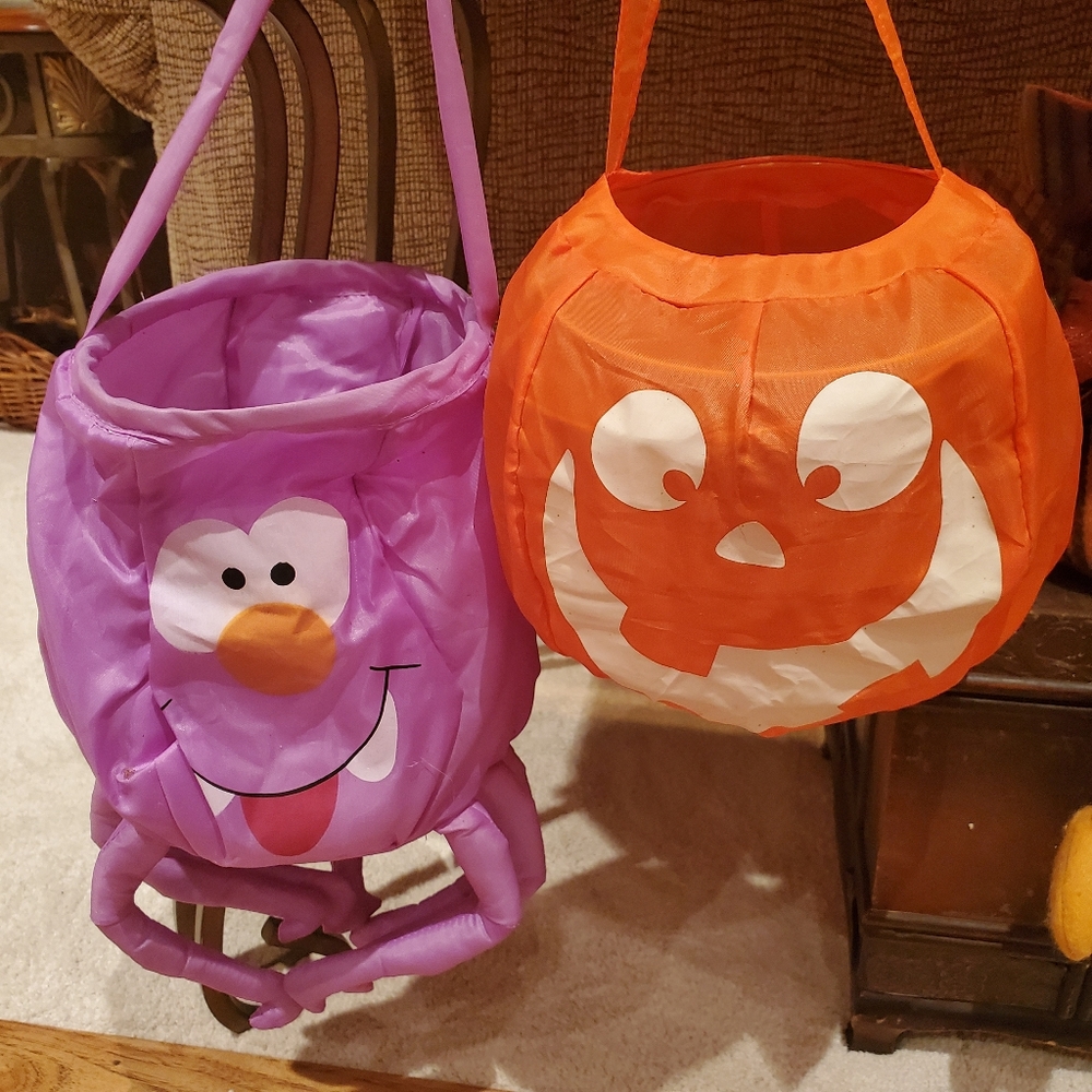 Kids 2 Halloween Trick or Treat Candy Bags